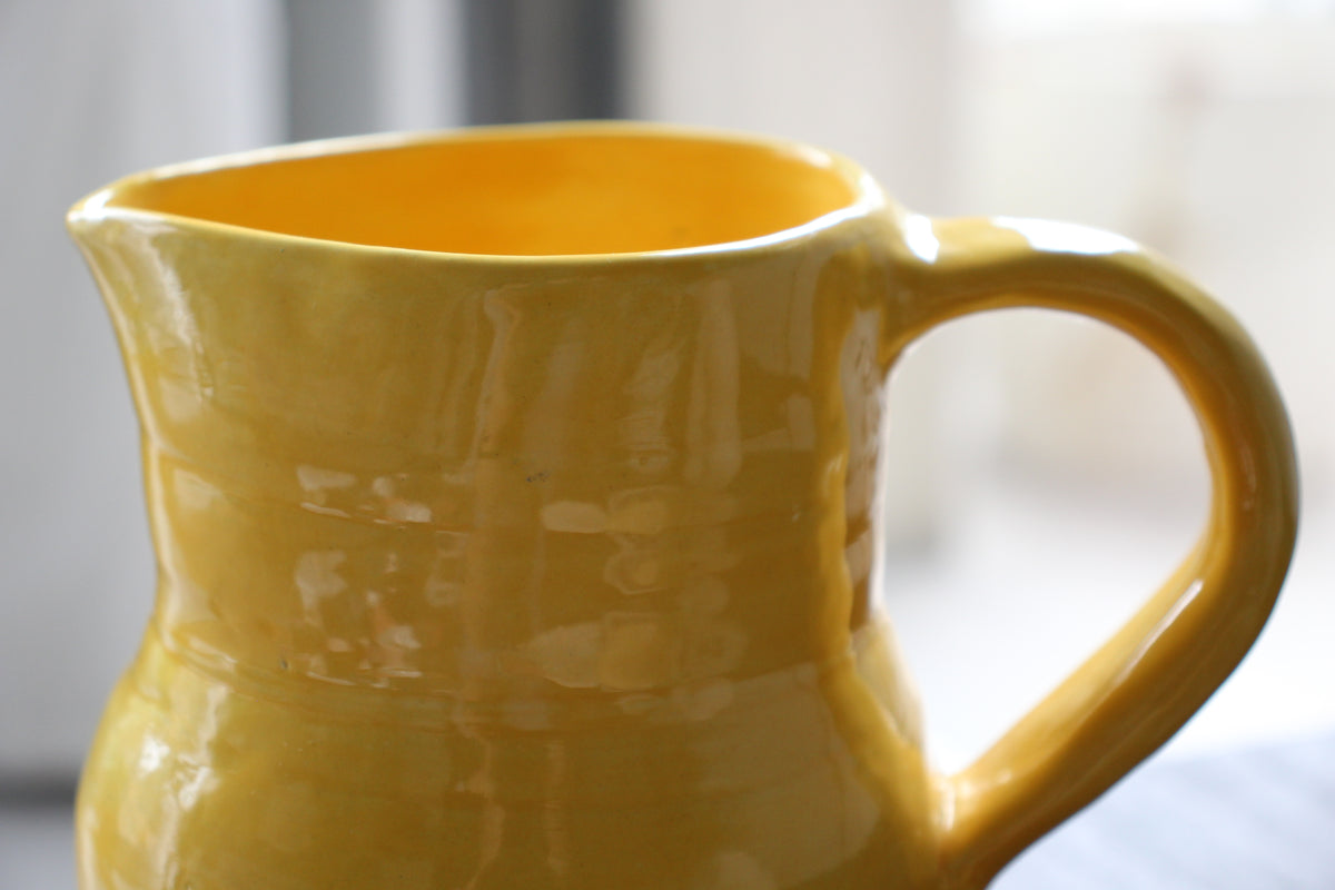 Pichet Jaune d’Or – Pièce Unique